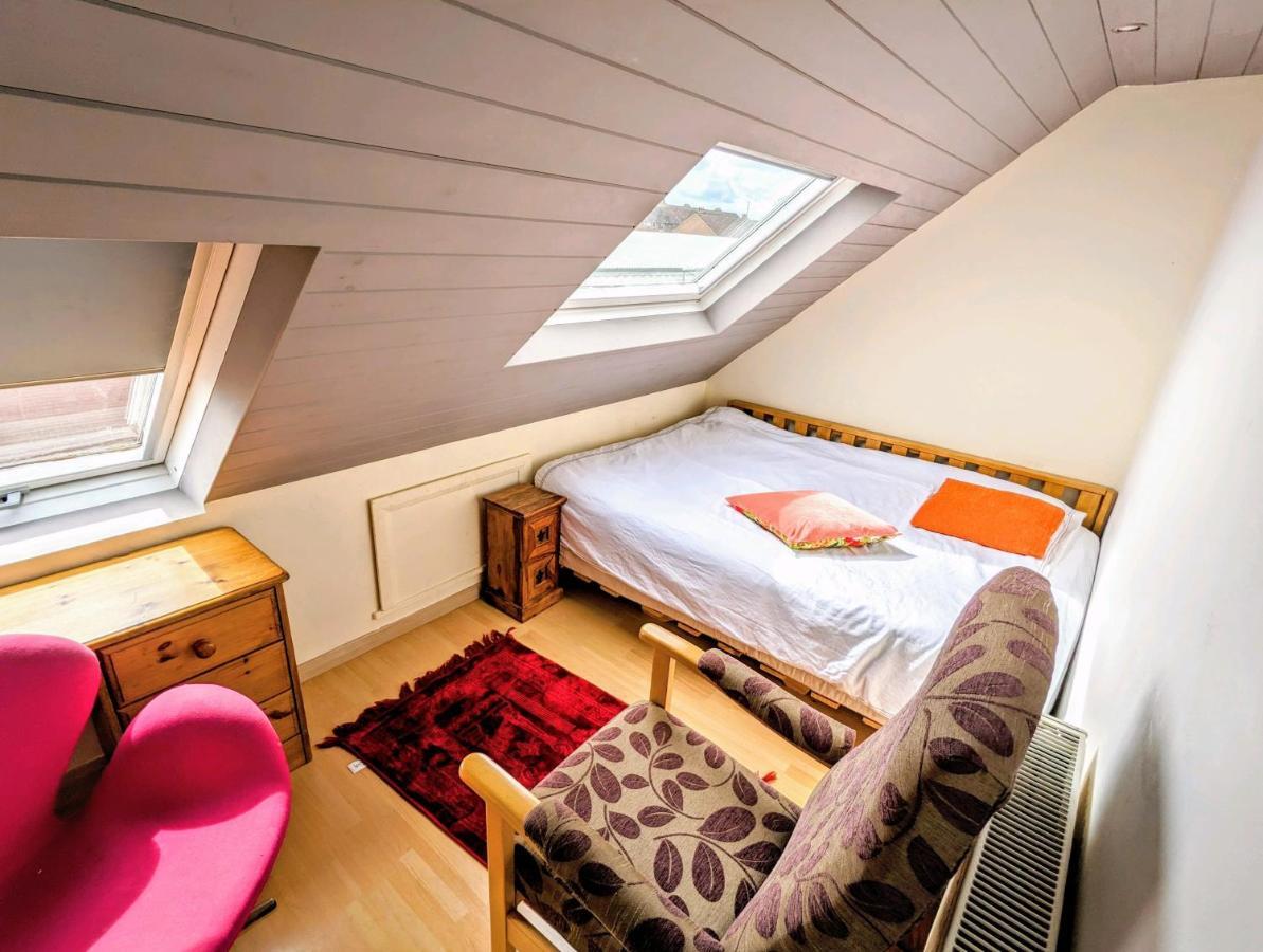 Stunning 4Br House With Free Parking - By Innit Brighton Luaran gambar