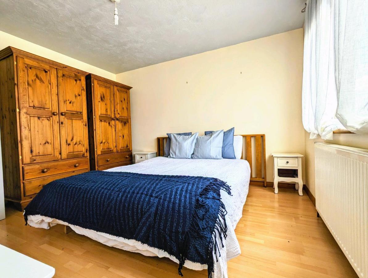 Stunning 4Br House With Free Parking - By Innit Brighton Luaran gambar